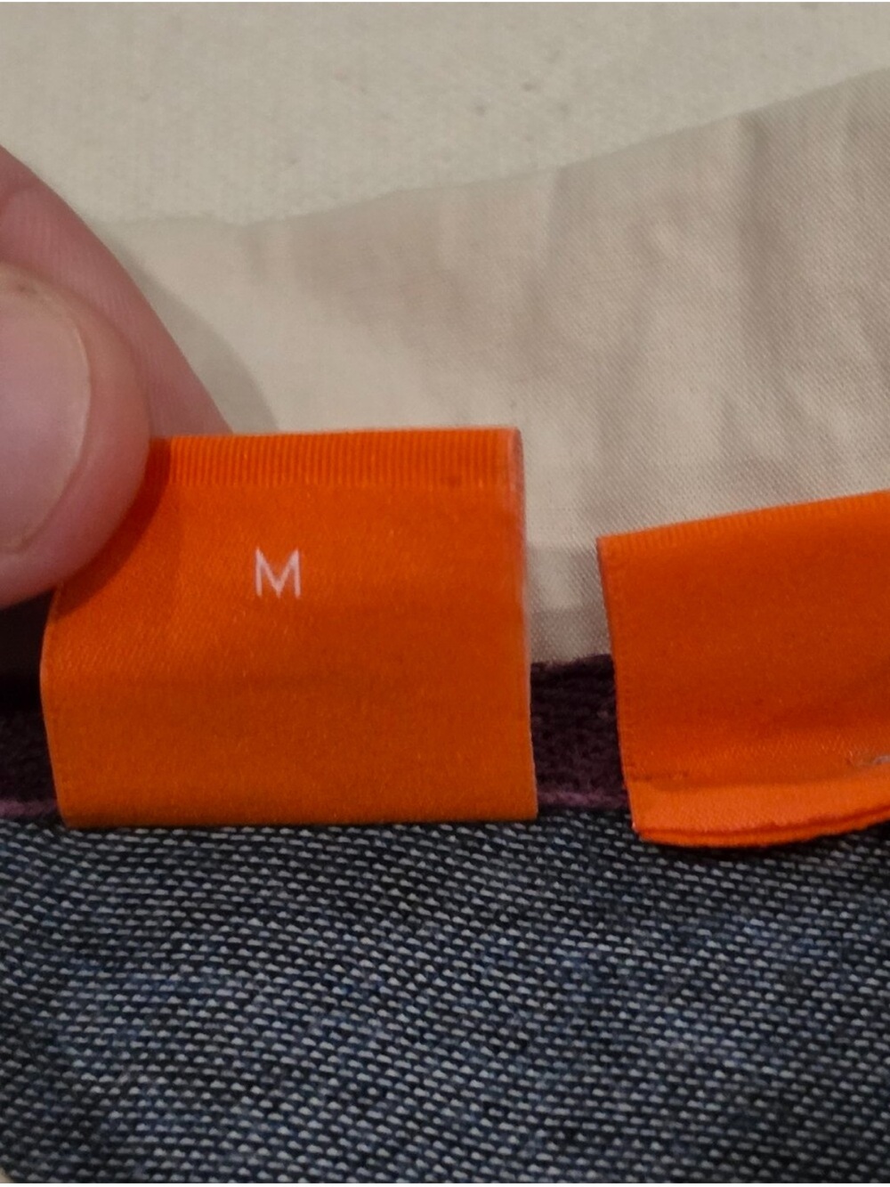Hugo Boss Button Down M - Picture 4 of 6